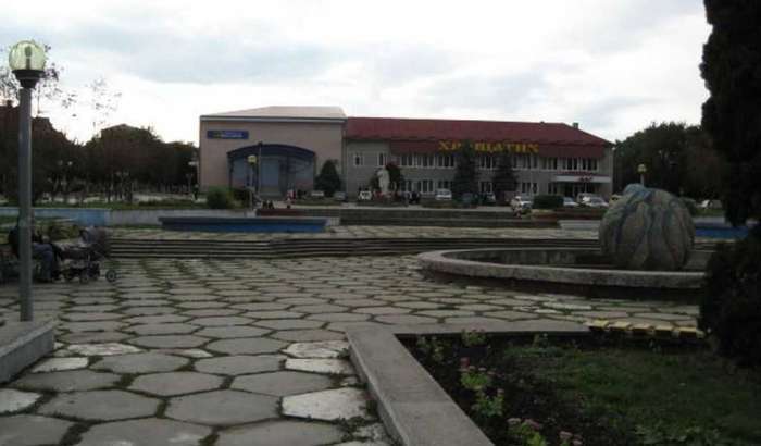 Автостанція Заставна