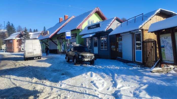 Автостанція Микуличин