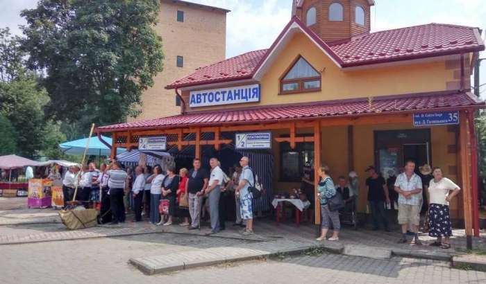 Автостанція Ворохта