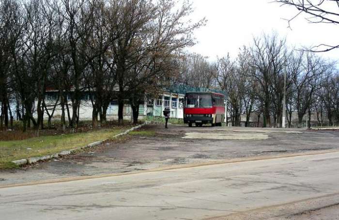 Автостанція Петрове