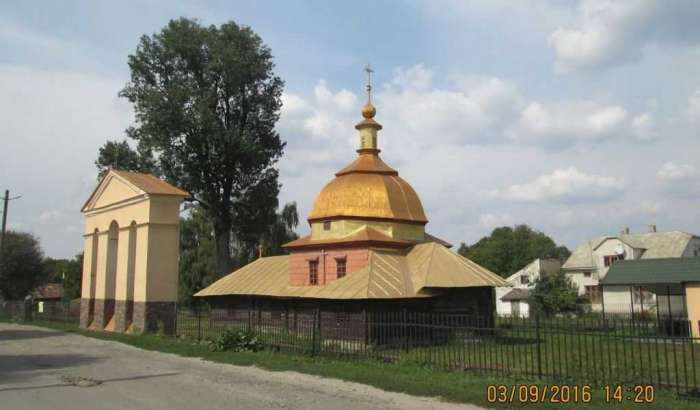 Автостанція Глиняни