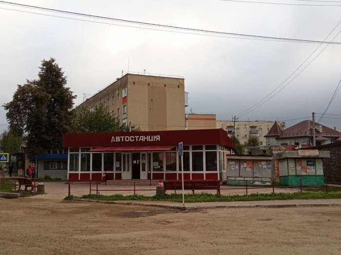 Автостанція Монастириська