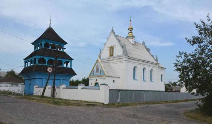 Автостанція Луків